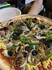 Pizzeria Artesana food