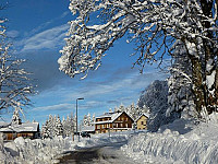 Auberge Le Cerf outside