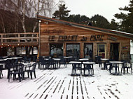 Le Chalet Du Parc inside