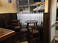 Cerveceria Jardin inside