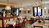 Osteria Mirasole inside