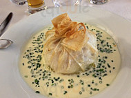 Relais De La Blanche Hermine food