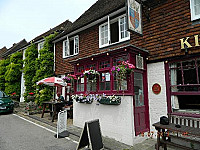 The Kings Arms inside