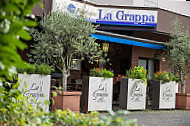 La Grappa outside