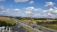 Raststätte Taunusblick Eschborn outside