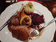 Zum Haubental food