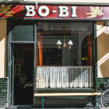 Bo-bi Udenfor