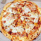 Domino's food