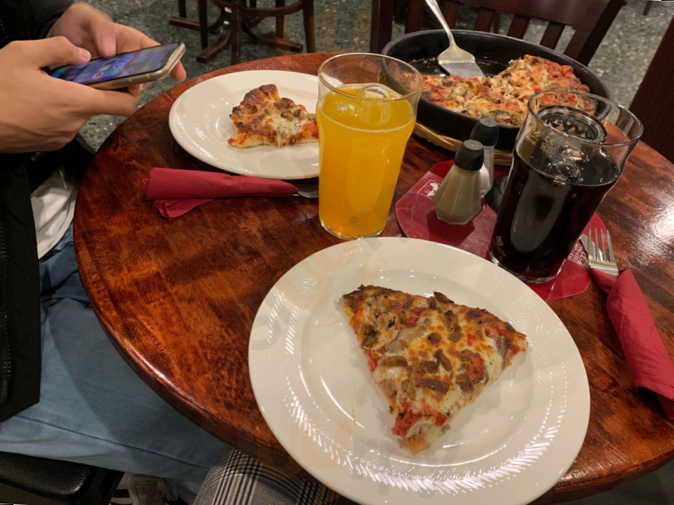 Astor Pizza Menu