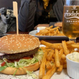 Tårnby Pizza Burger House Mad