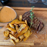 Korupsteak House Mad