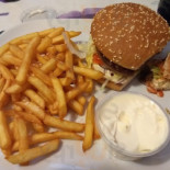 Pizza Burger House Mad