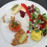 Café Saltbøssen Grill Røgeri Mad