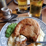 The Storm Inn Mad