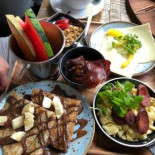 Kongedybet Brunch And Dinner Mad