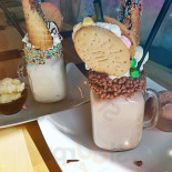 House Milkshake Waffles Mad