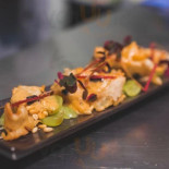 Kamii Sushi Asian Concept Mad