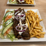 Zilan's Pizza Og Burgercafé Inde