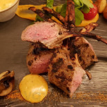 Miklagaard Café Steakhouse Mad