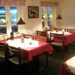 Cafe Retro Mad