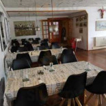 Hviding Pizzeria Inde