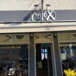 Café X Udenfor