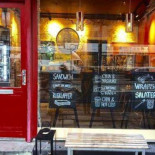 Momo's Kaffebar Udenfor