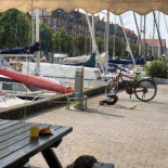 Cafe Badklubben Mad