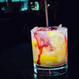 Zenza Restaurant Cocktailbar Mad