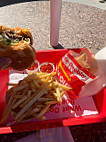 In-n-out Burger outside