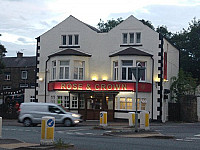 The Rose Crown outside