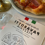 Pavarotti Pizza Mad