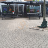 Cafe Pitstop Udenfor