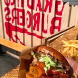 Grab ’n' Go Burgers Mad