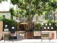 La Maison des Saveurs outside