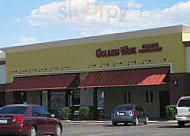 Golden Wok Chinese outside