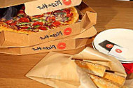 Pizza Hut food