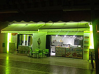 O.la Yogurt Take Away inside