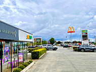 Subway Waurn Ponds outside