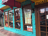 Picante Martin's Mexican outside