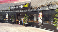 Simplementedeli inside