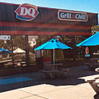 Dairy Queen outside