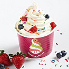 Menchie's Frozen Yogurt food