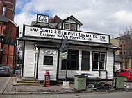 1886 Buffalo Cafe outside