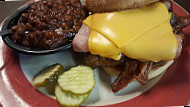 Bigg's BBQ food