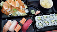 Sushi Max food