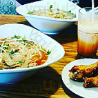 Pho D'lite food