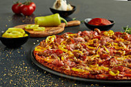 Donatos Pizza food