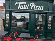 Tutti Pizza Saint-Gilles inside