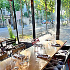 Simone, Le Resto food